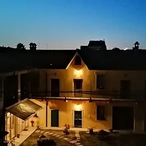 Cascina Anita Bed and breakfast